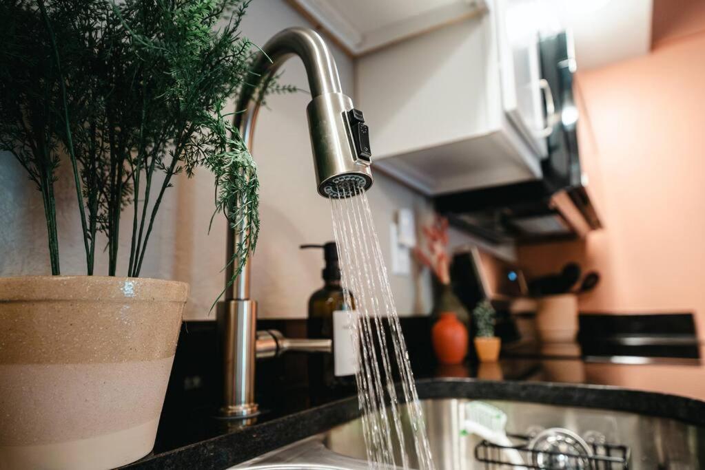 Pet Friendly Boho Condo With Pool--Fitness Center--Next To The Branson Landing--Close To Convention Center And Kanakuk Экстерьер фото
