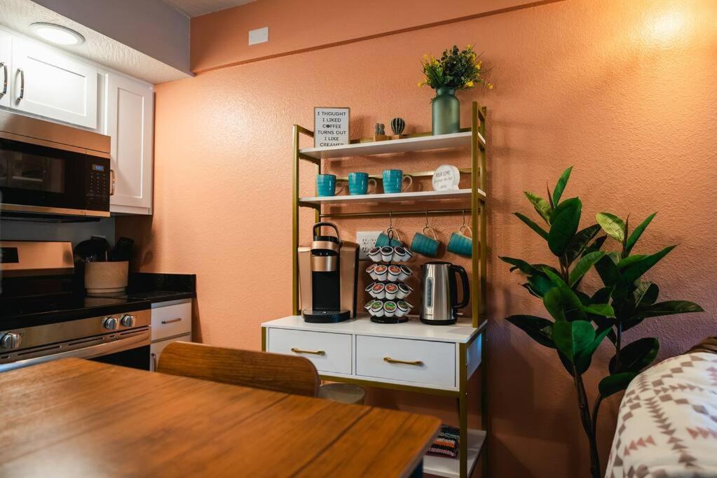 Pet Friendly Boho Condo With Pool--Fitness Center--Next To The Branson Landing--Close To Convention Center And Kanakuk Экстерьер фото