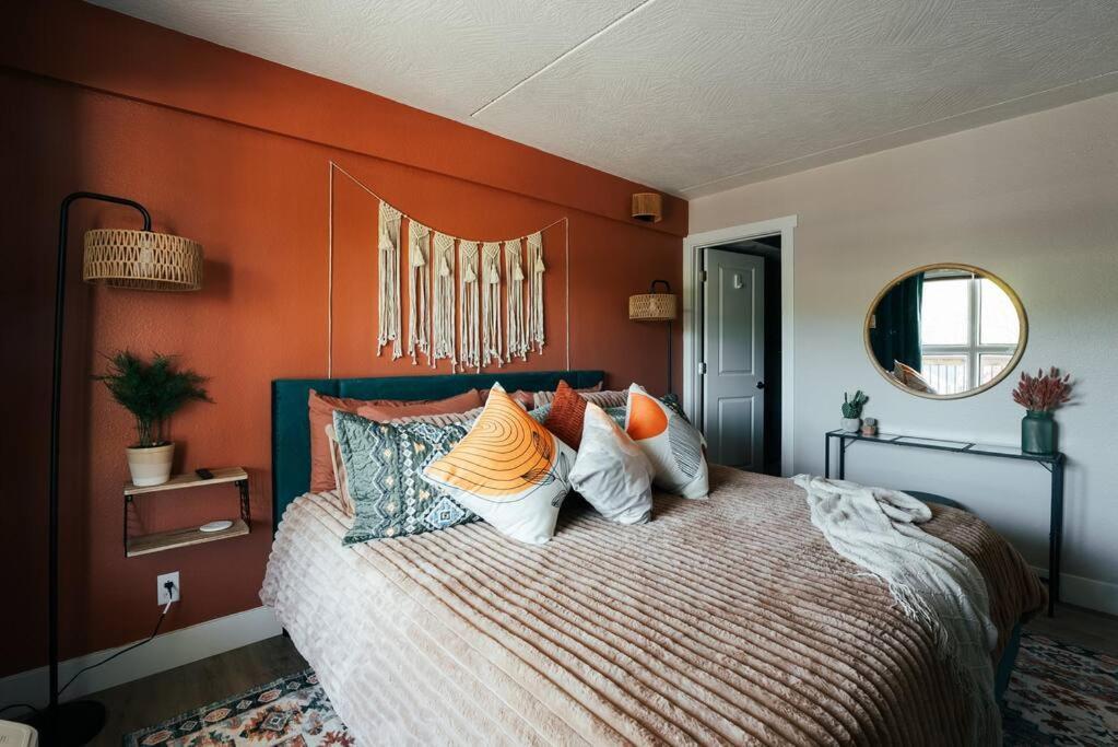 Pet Friendly Boho Condo With Pool--Fitness Center--Next To The Branson Landing--Close To Convention Center And Kanakuk Экстерьер фото