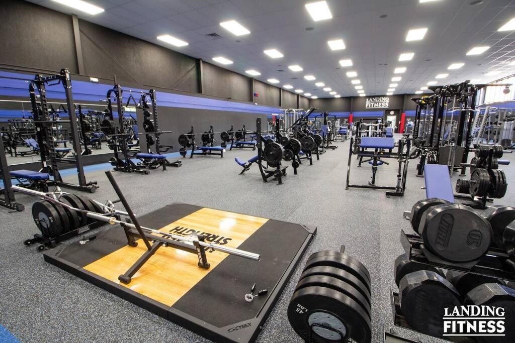 Pet Friendly Boho Condo With Pool--Fitness Center--Next To The Branson Landing--Close To Convention Center And Kanakuk Экстерьер фото